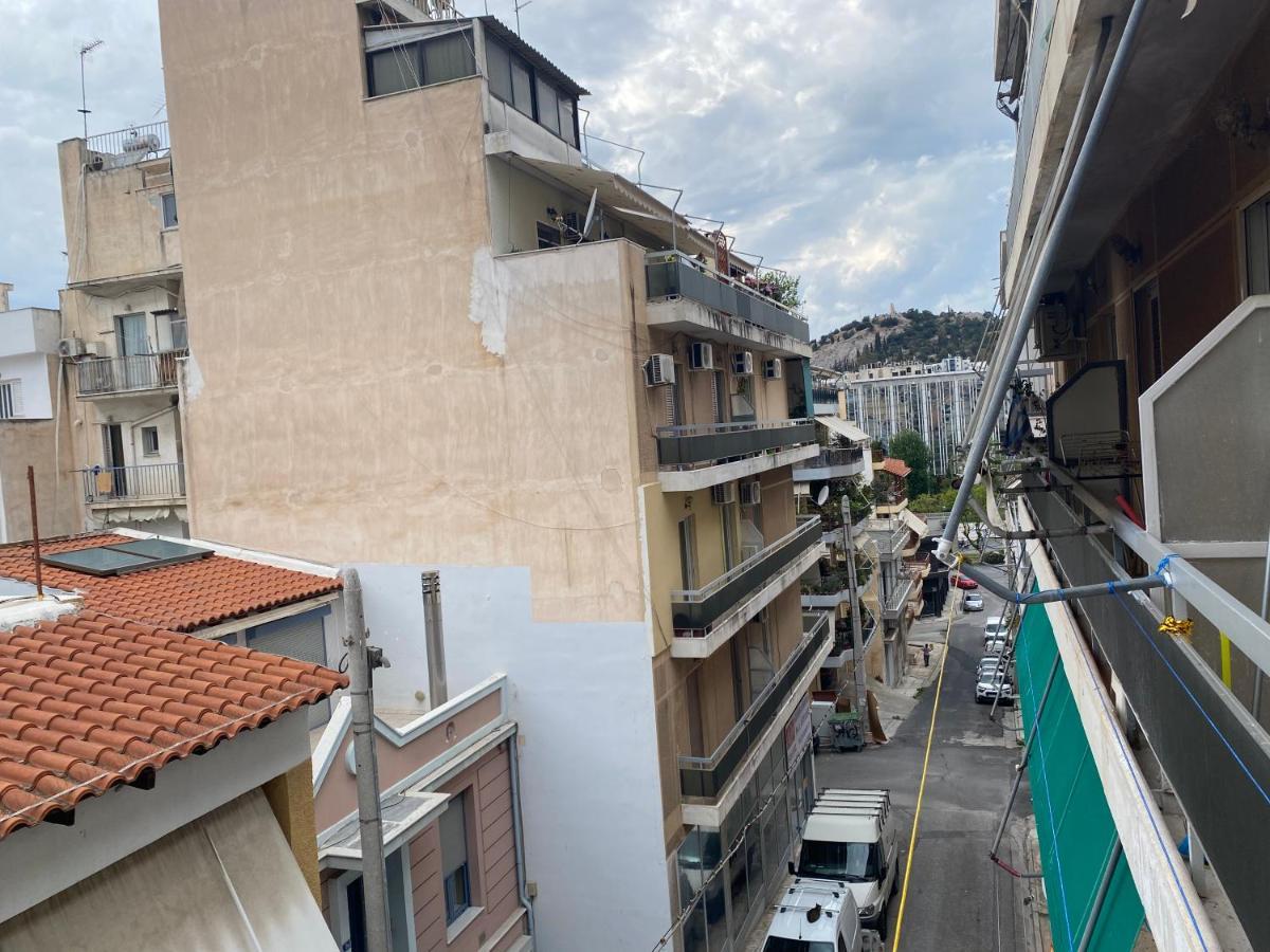 Quiet Near Subway And Acropolis 2 Bedrooms Apt 아테네 외부 사진